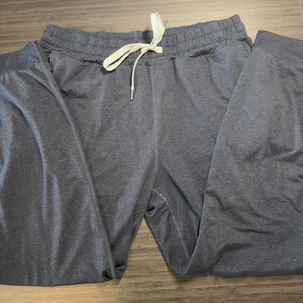 Vuori Performance Jogger, Midnight Heather, women’s size M - Picture 2 of 6